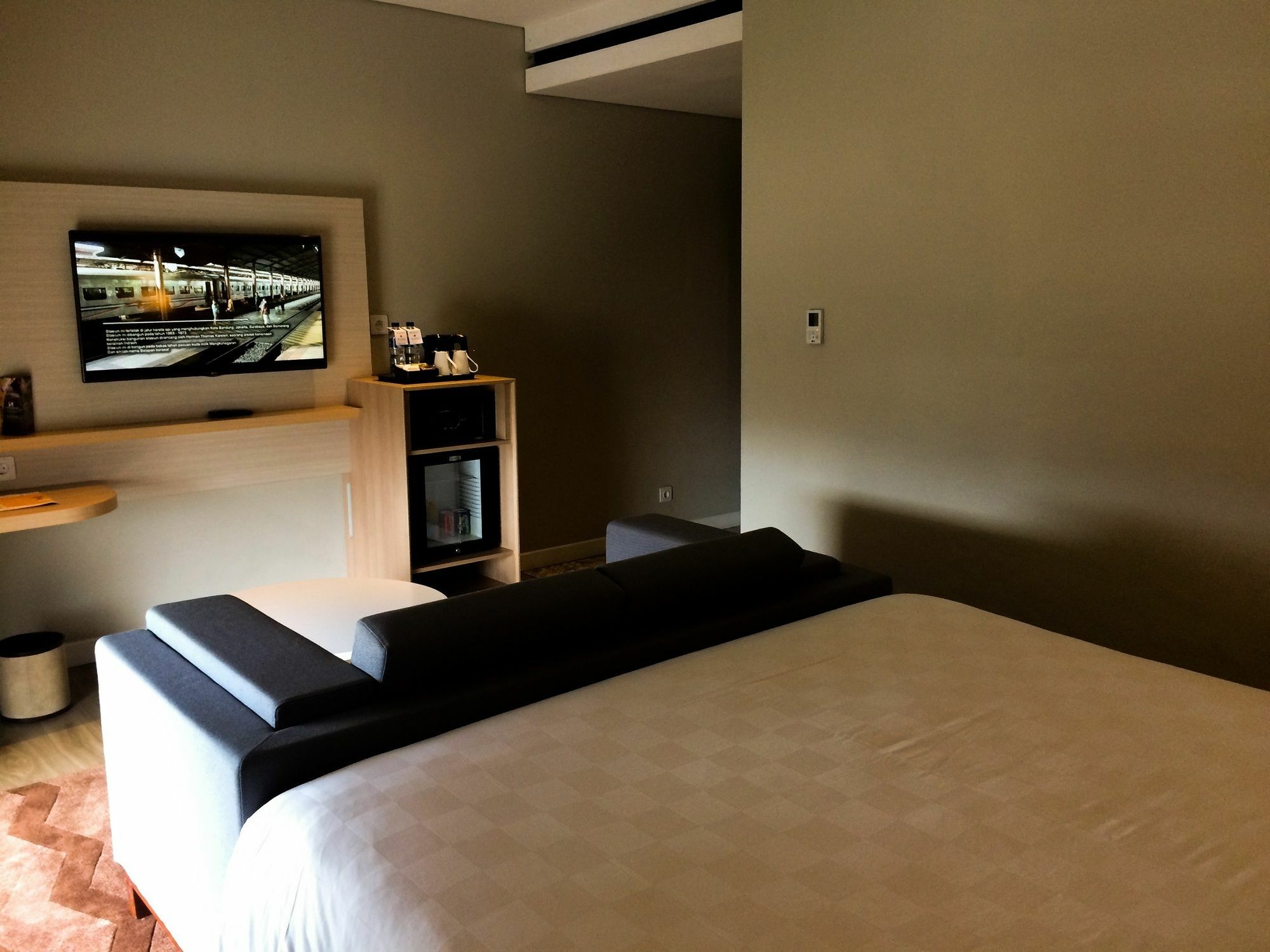 Swiss-Belinn Saripetojo Solo Exteriör bild